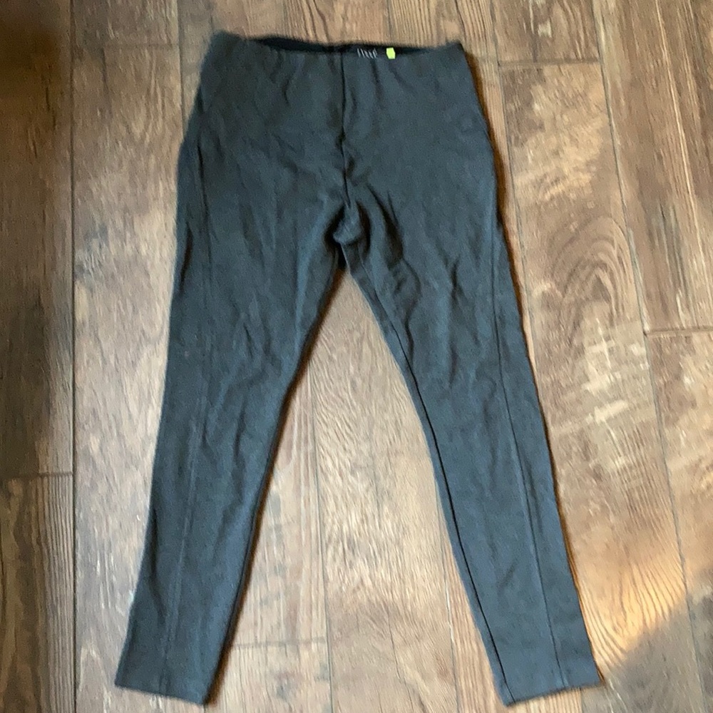 Lysse butt lifting charcoal gray pants